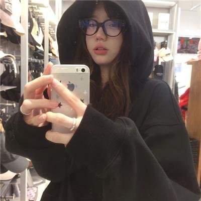 作家的谎言:笔忠诱罪