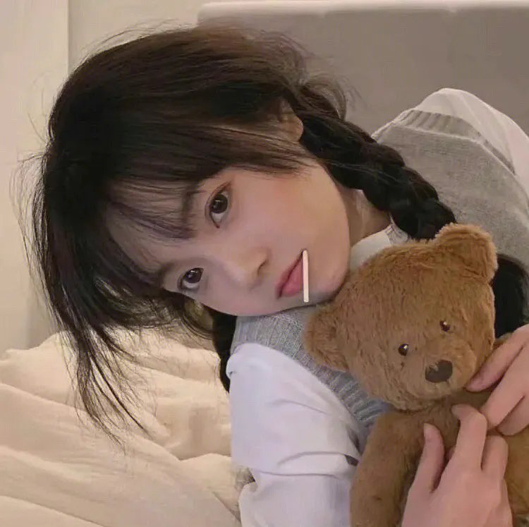 满船清梦压星河